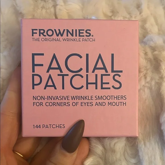 FROWNIES - mixed package of non invasive wrinkle smoothers - Picture 3 of 6